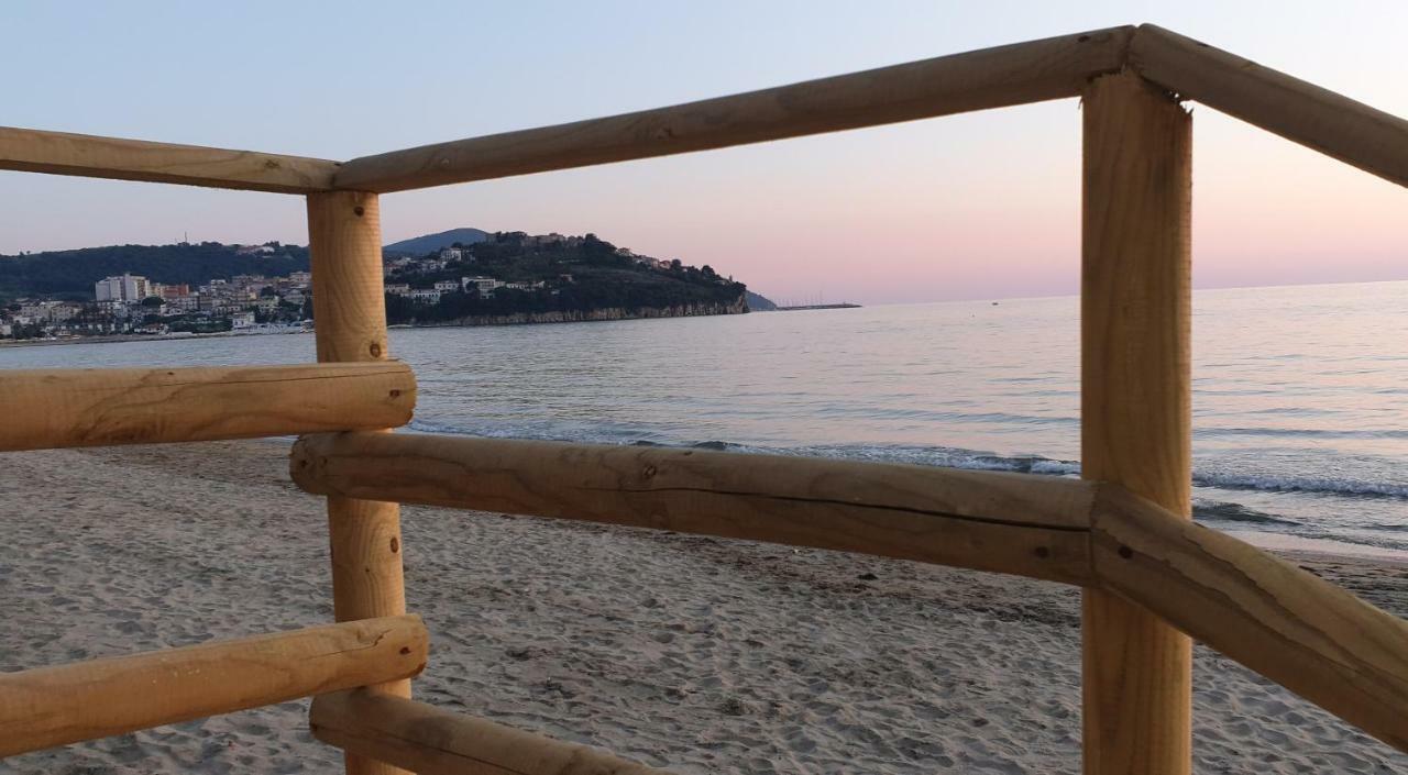 A Un Passo Dal Mare Bed & Breakfast Agropoli Ngoại thất bức ảnh